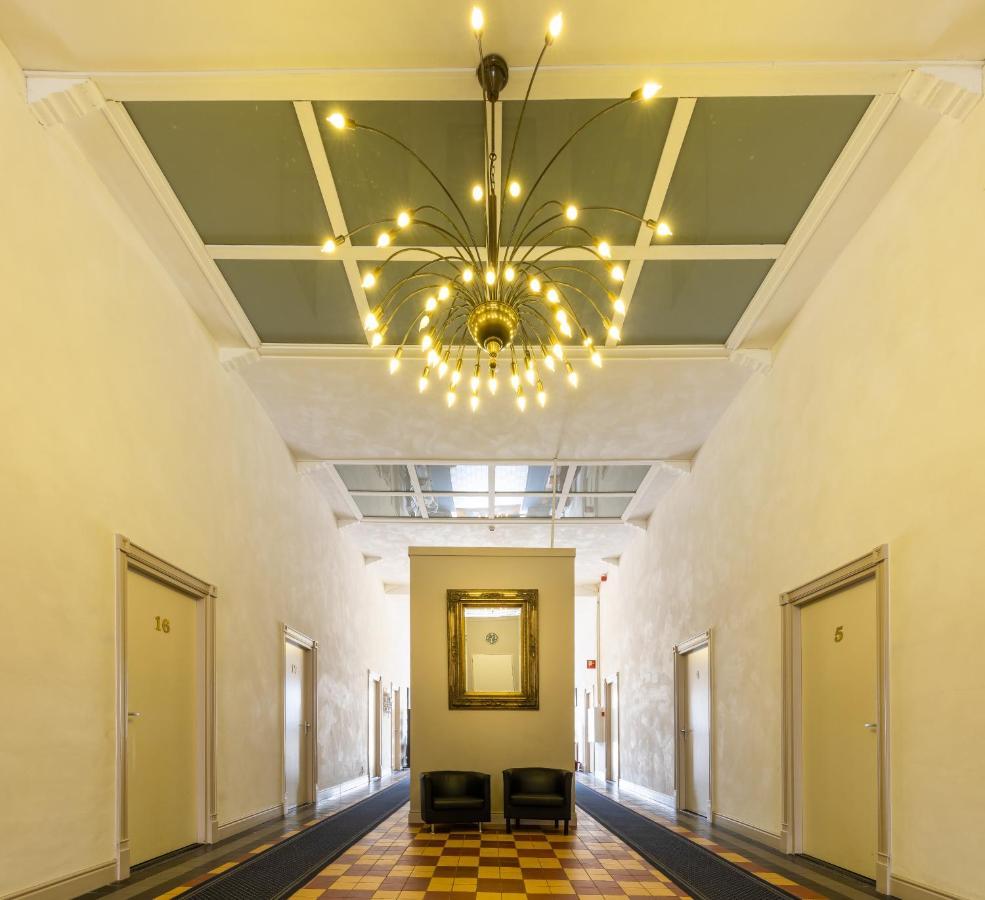 Hotel Aan De Singel 델프지즐 외부 사진