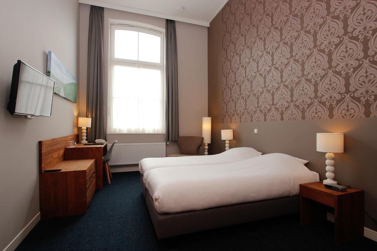 Hotel Aan De Singel 델프지즐 외부 사진